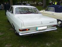Heckansicht eines Opel Rekord A 1700 Coupe. 1963 - 1965. Oldtimertreffen Hörstel-Riesenbeck am 01.05.2017.