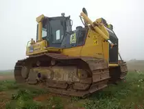 Komatsu D 65 PX-15 eingesetzt beim Bau der B50n, 14.05.2017
