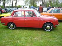 Profilansicht einer Toyota Corona Limousine des Modelljahres 1967. Oldtimertreffen 
Hörstel-Riesenbeck am 01.05.2017.