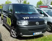 =VW T5 von  stryker  steht auf dem Parkplatz der RettMobil 2017 in Fulda, Mai 2017
