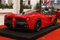LaFerrari von Hinten auf der Essen Motor Show 2016.