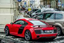 Audi R8 (Rückansicht) der ersten Generation. Aufnahmezeit: 22.04.2017.
