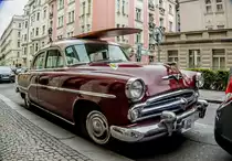 Dodge Custom Royal V8,gesehen am 22.04.2017.
