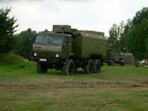 Kamas mit Kofferaufbau in der Lackierung der CA beim Man�ver  Fr�h auf   im vogtl�ndischen Neustadt