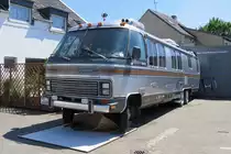 Airstream 345 Wohnmobil beim Mazda-Händler in Oedt, 25.5.17