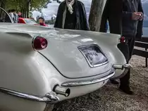 Detailaufnahme eines Cherolet Corvette I, Rückansicht. Integrierte Auspuffe, Vitrine fürs Kennzeichen, schöne Rückleuchten und Chromteile, ein echtes Meisterwerk!! IV. Balatonfüred Concours d'Elegance (Mai 2017).