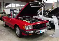 =MB 560 SL Cabrio steht bei der Technorama in Kassel im März 2017