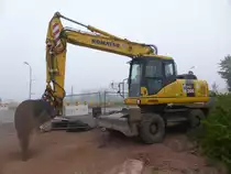 Komatsu PW 200-7 aufgenommen am 14.05.2017