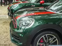Detailaufnahme eines Mini Countryman und Clubman. IV. Balatonfüred Concours d'Elegance (Mai 2017).