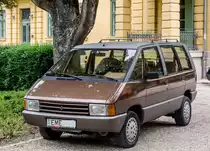 Braun / Bronze Renault Espace I in sehr schönem Zustand. Aufnahmezeit: 07.0.2017