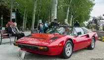 Ferrari 308 GTS QV (Vorgänger des 328, erkennbar vom Film  Magnum ). IV. Balatonfüred Concours d'Elegance ausgestellt (Mai 2017).