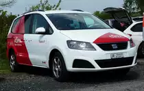 =Seat Alhambra der Firma  FOPPA  steht auf dem Parkplatz der RettMobil 2017 in Fulda, Mai 2017