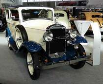 =Opel, ausgestellt bei den Retro Classics Stuttgart im März 2017