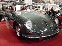 =Porsche 911, zum Kauf angeboten bei den Retro Classics Stuttgart im März 2017