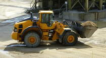 VolvoL 180H, Radlader mit 330PS, Juni 2017