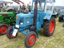 Lanz D2416. 1955 - 1960. Der liegend verbaute 1-Zylinderzweitaktdieselmotor hat einen Hubraum von 2617 cm³ und leistet 24 PS. Treckertreffen Wechte am 01.05.2017.