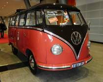 =VW T1 Samba, gesehen bei den Retro Classics Stuttgart im März 2017