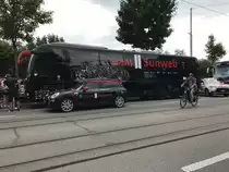 Mini als Begleitfahrzeug des Radteams Sunweb am 12.6.17 in Bern.
