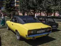 Rückansicht eines Opel Commodore GS, fotografiert auf der XII. Lotus Retro Mobil Concours d´Elegance im Urpark des Lotus Hotels, Juni, 2017