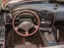 Interieur des Toyota MR2 (W2, 1989–1999, die zweite Generation), fotografiert auf der XII. Lotus Retro Mobil Concours d´Elegance im Urpark des Lotus Hotels, Juni, 2017