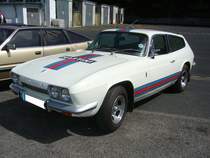 Reliant Scimitar GTE Overdrive. 1968 - 1975. Der Scimitar galt als der Vorreiter der sogenannten Kombicoupes. Motorisiert ist er wahlweise mit folgenden V6-motoren von Ford/England: 2495 cm mit 121 PS oder 2994 cm³ mit 146 PS. British Cars & Motorcycles Meeting in Krefeld am 11.06.2017.