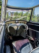 Messerschmitt Kabinenroller (Interieur). Das Auto wurde auf der XII. Lotus Retro Mobil Concours d´Elegance im Urpark des Lotus Hotels ausgestellt , Juni, 2017.