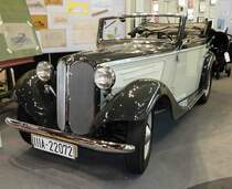 =BMW Cabrio, gesehen bei den Retro Classics Stuttgart im März 2017 