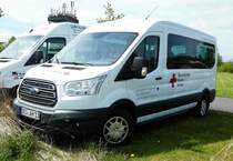 =Ford Transit des BRK KV DEGGENDORF gesehen auf dem Parkplatz der RettMobil 2017 in Fulda, Mai 2017