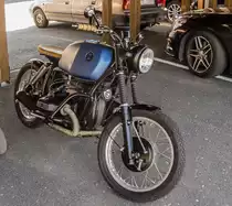 BMW MOtorrad mit Boxer Technik, gesehen auf der XII. Lotus Retro Mobil Concours d´Elegance im Urpark des Lotus Hotels, Juni, 2017.