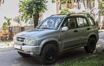 Suzuki Grand Vitara (2. Generation), aufgenommen am 11.06.2017.