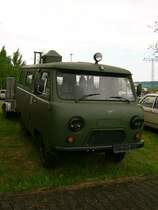 UAZ Kleinbus beim Treffen in Auerbach Rebesgrn
