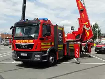 Adam Opel AG MAN TGL DLK 23/12 am 16.06.17 auf dem Hessentag in Rüsselsheim 