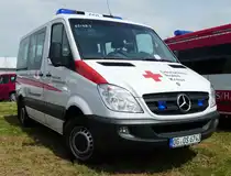 =MB Sprinter vom DRK KV Bühl-Achern steht auf dem Parkplatz der RettMobil 2017 in Fulda, Mai 2017