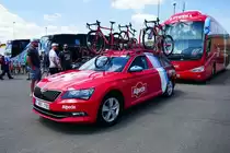 Škoda Begleitfahrzeug des Team Katusha / Alpecin am 17.6.17 vor dem Tour de Suisse Rennen in Schaffhausen.