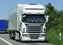 Scania Sattelzug aus  CZ  im Industriegebiet Silberberg bei Euskirchen - 26.05.2017