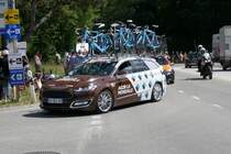 Ford Begleitfahrzeug des Team AG2R La Mondiale am 17.6.17 wärend des Tour de Suisse Rennens in Schaffhausen.