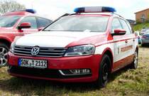 =VW Passat steht auf dem Parkplatz der RettMobil 2017 in Fulda, Mai 2017