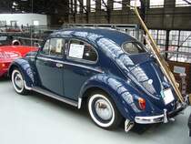 Heckansicht eines Ovali-Käfers aus dem Modelljahr 1955. Classic Remise Düsseldorf am 22.06.2017.