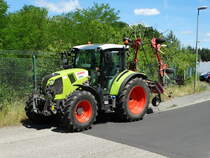 Claas Arion 440 am 18.06.17 in Hanau
