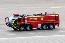 Rosenbauer Löschfahrzeug Nr.11 der Flughafenfeuerwehr Köln am Flughafen Köln 23.6.2017