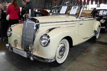 =MB 220 A Cabrio, gesehen bei den Retro Classics 2017 in Stuttgart, März 2017