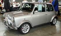 =Mini, gesehen bei den Retro Classics 2017 in Stuttgart, März 2017