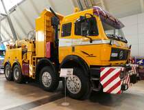 =MB 4850 als Kranwagen, gesehen bei der Retro Classic in Stuttgart - März 2017