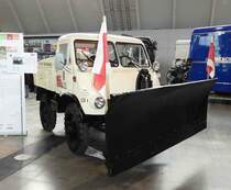 =Unimog  Froschauge  der Berliner Stadtreinigung mit angebautem Schneepflug, gesehen bei der Retro Classic in Stuttgart - März 2017