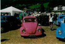 VW-Kfer 432 NT 68 am Kfer-Treffen in Chteau-d'Oex