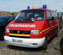=VW T4 der Feuerwehr von LAUTERTAL, steht auf dem Parkplatz der RettMobil 2017 in Fulda - Mai 2017