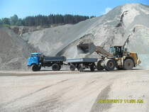 W50 LA und neu Restaurierter THK 5-2 beim Schotter Transport im Harz bei Ilfeld Bild habe ich am 06.07.2017 gemacht.