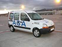 Renault Kangoo auf dem Vorfeld des Flughafens Teneriffa Sd am 10.01.2009