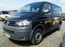 =VW T5 von CONTINENTAL, gesehen auf dem Parkplatz der RettMobil 2017 in Fulda - Mai 2017