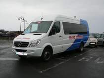 Mercedes Benz Sprinter als Kleinbus eines Reiseunternehmens auf Teneriffa im Januar 2009